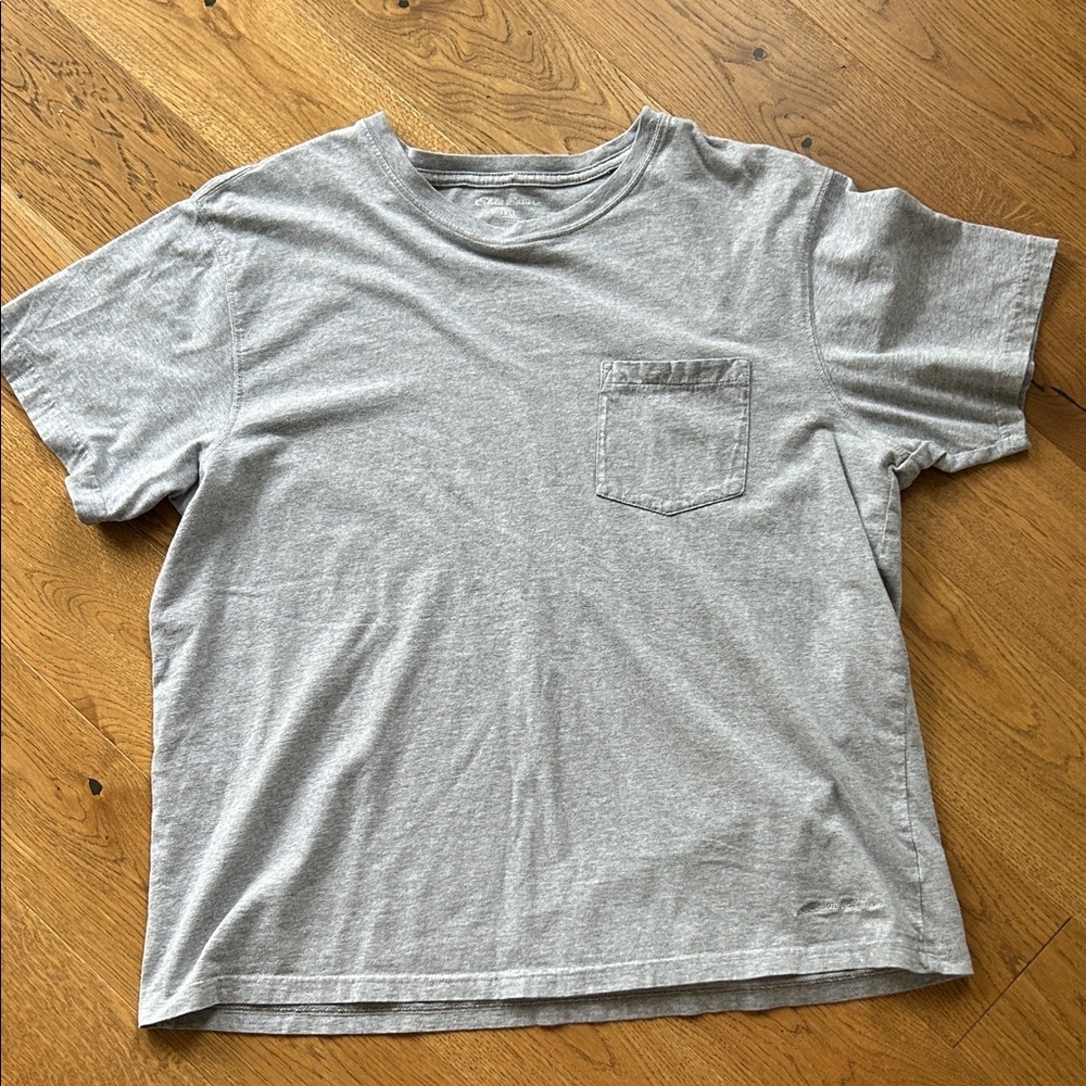 Eddie Bauer Basic Heather Gray Pocket Tee